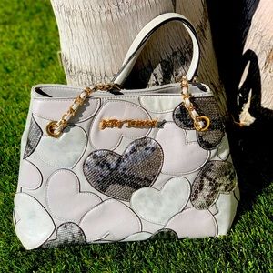 Betsy Johnson heart purse